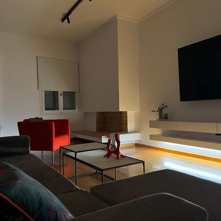 נאפפליו S&F Luxury Apartment מראה חיצוני תמונה