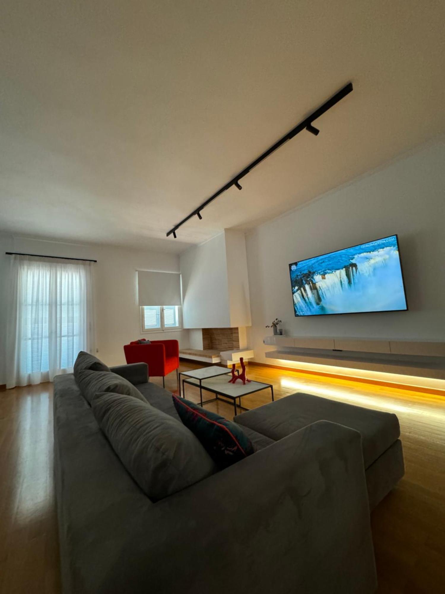 נאפפליו S&F Luxury Apartment מראה חיצוני תמונה